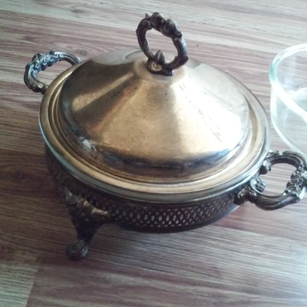 Anchor Hocking 4 Pieces Stand Pie Plate Baking Bowl Lid Needs Polishing Stack Or